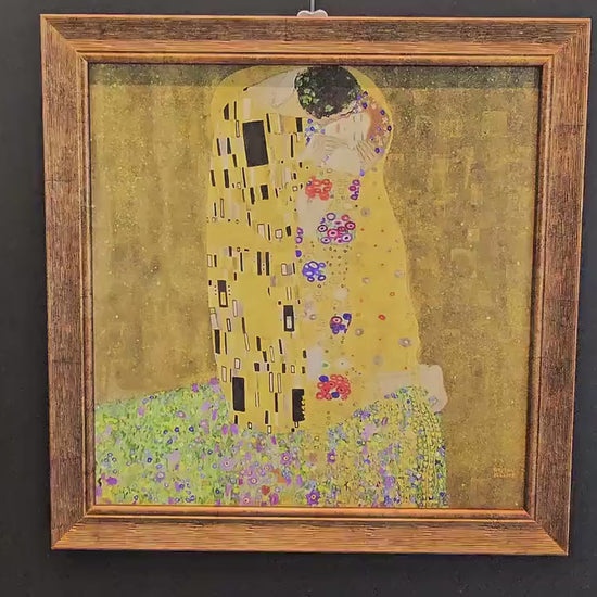Gustav Klimt's The Kiss: 3D Textured Art Print